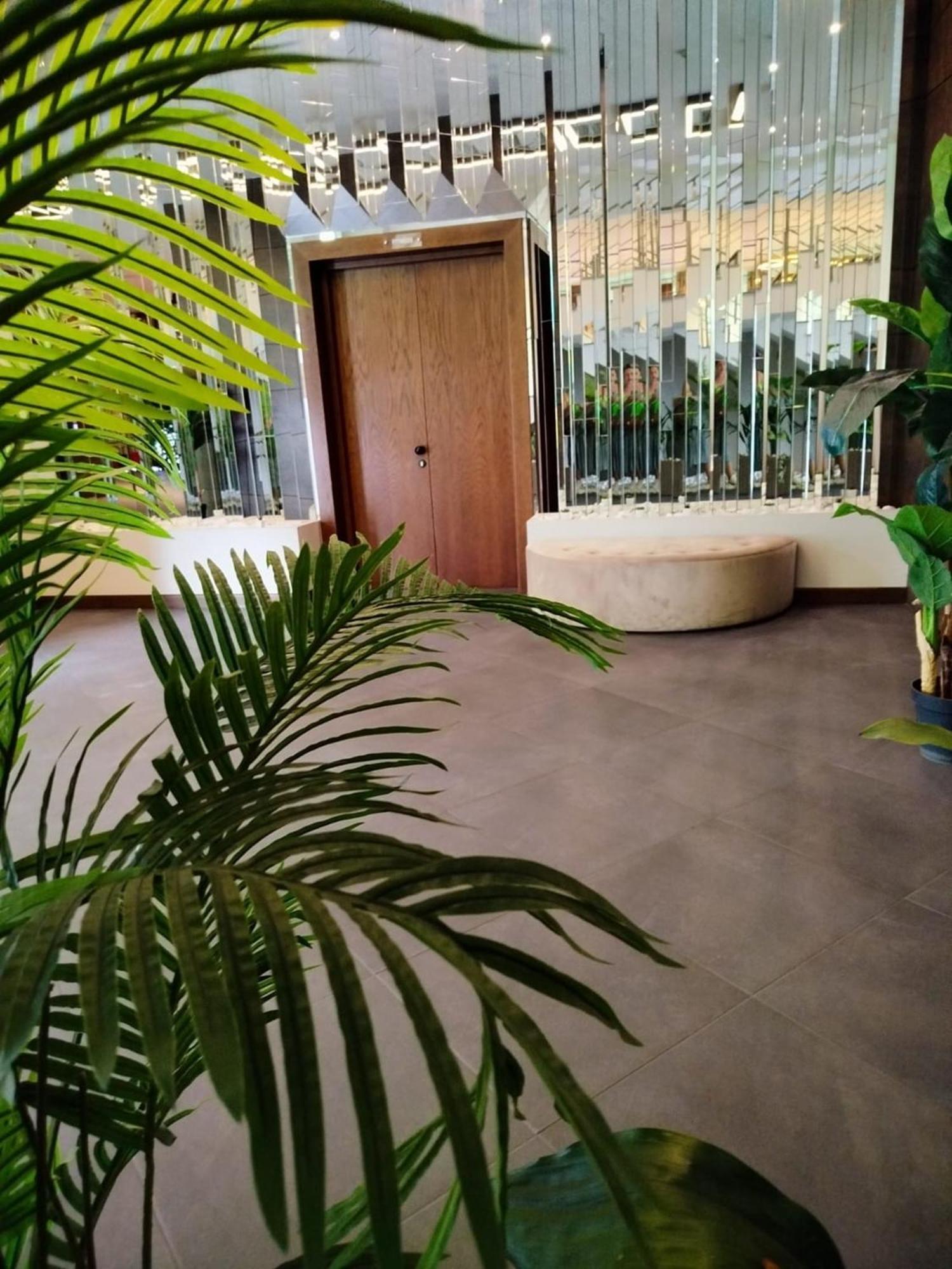 Green Tower Hotel Tbilisi Esterno foto